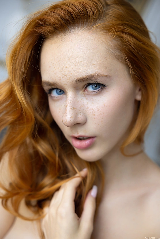 Lila Rouge - Ginger And Gold